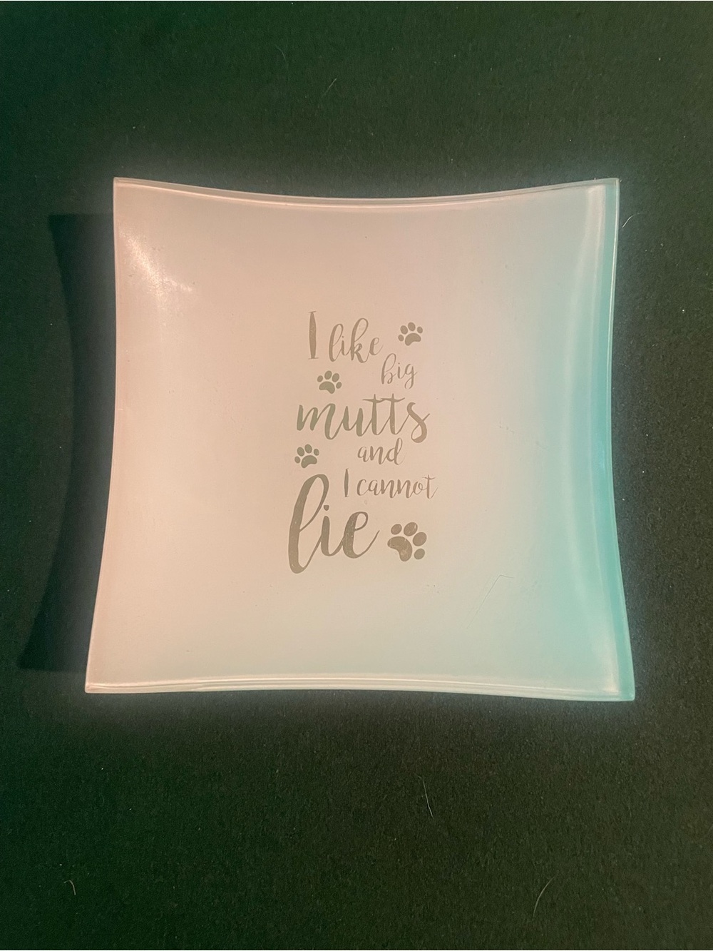 “Big Mutts” Novelty Dish